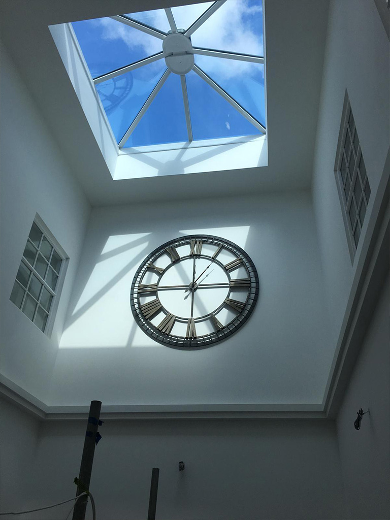 Ceiling_Pyramid_window_with_big_clock_refurbishment