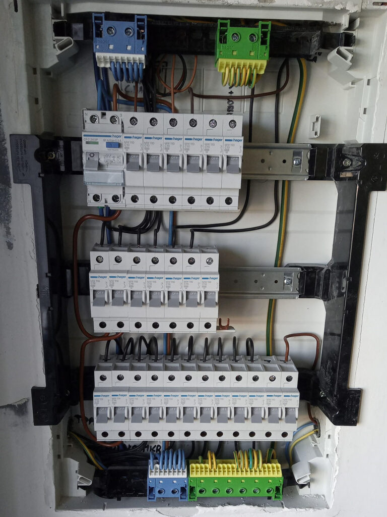 Electrical_Panel_With_Breakers_Resized