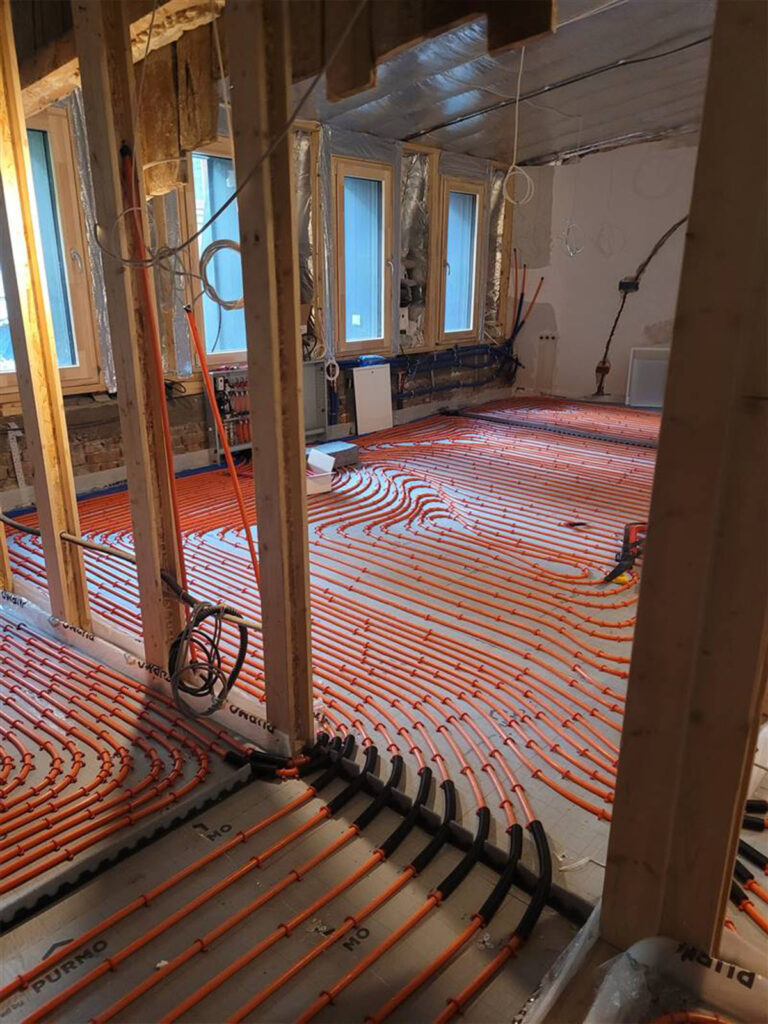 Under_Floor_heating_Pipes